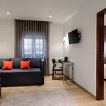 Ξενοδοχείο Center By Alboi Group 3*
