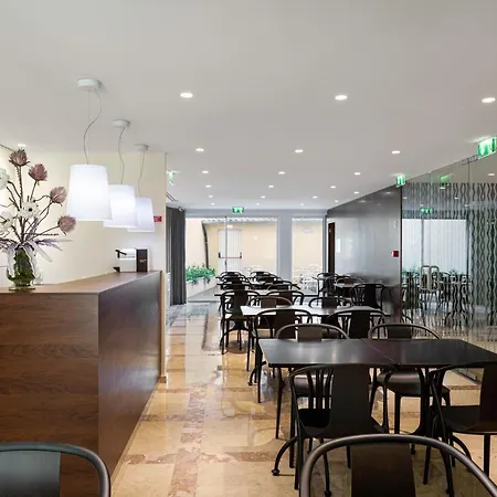 فندق Center By Alboi Group