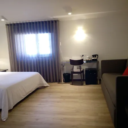 Center By Alboi Group 3*