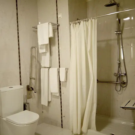 Center By Alboi Group فندق