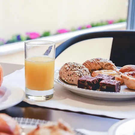 Center By Alboi Group 3*