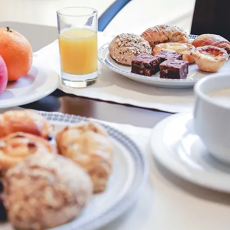 Center By Alboi Group أفيرو