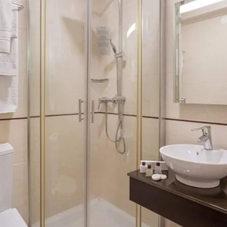 Center By Alboi Group Hotel