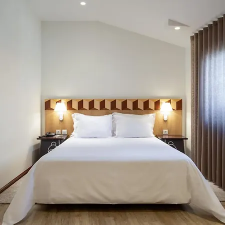 Center By Alboi Group 3* أفيرو