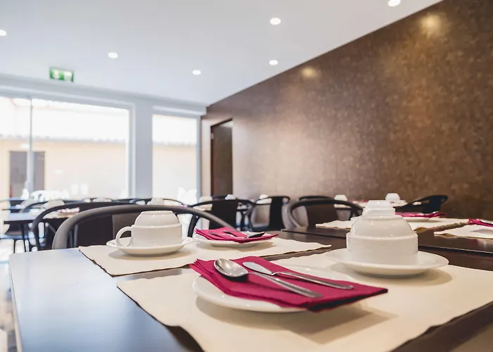 Otel Center By Alboi Group 3*