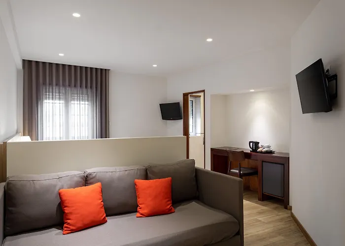 Otel Center By Alboi Group 3*