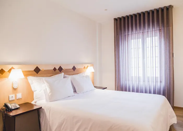 Center By Alboi Group Otel 3*